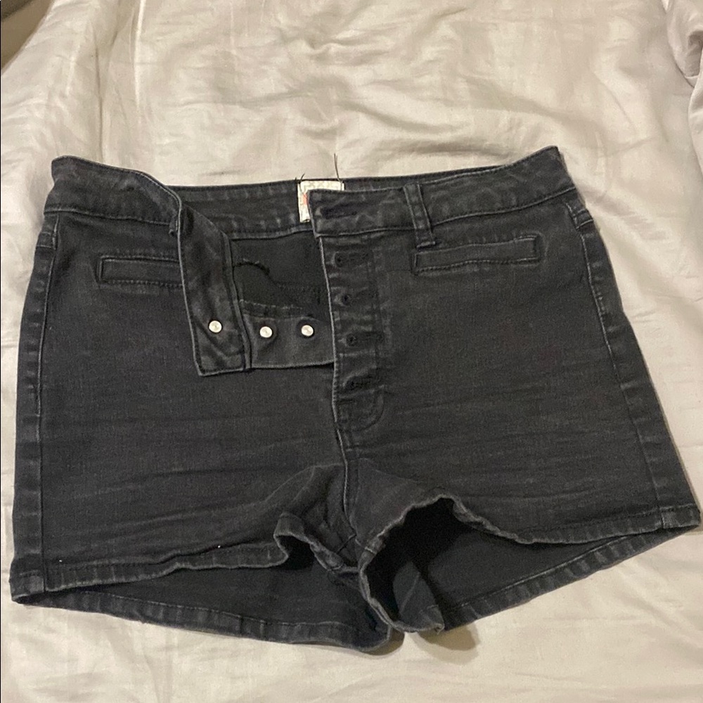 Giani Bernini Black Jean Shorts High-Waisted Fitted